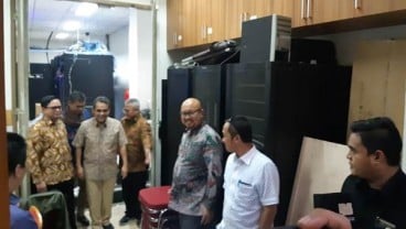 Sambangi KPU, Sekjen Parpol Pengusung Prabowo Cek Ruang Server dan Minta Perlakuan Adil