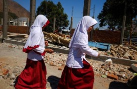 8 Ruang Kelas SD dan SMP di Pontianak Mendadak Roboh