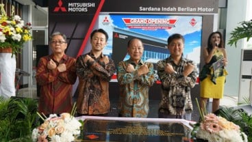 Gandeng Sardana, Mitsubishi Motors Resmikan Dealer Baru di Medan