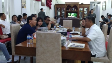Ahok Bersama Caleg PDI Perjuangan Sambangi Rumah Dinas Ketua DPRD DKI