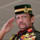 Sultan Brunei Tunda Penerapan Hukuman Mati untuk LGBT