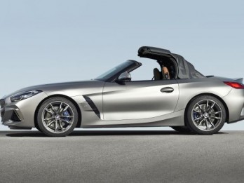 Pasar Sedan Lesu, Model Coupe All New BMW Z4 Ludes Terjual