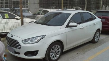 Ford China Tarik 19.000 Escort Karena Korsleting