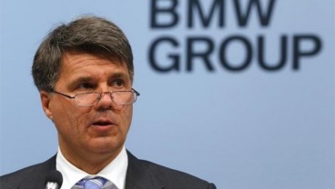 Boss BMW Bantah Beli Saham Daimler