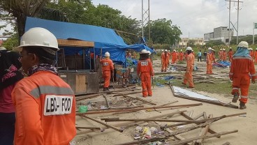 Utamakan Keselamatan, Chevron Tertibkan Bangunan Liar di bawah Jaringan Listrik