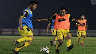 Selama Puasa, Bhayangkara FC Latihan Malam Hari