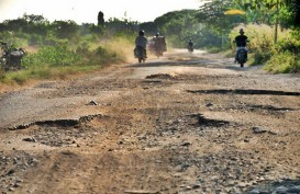 PUPR : Pembangunan Infrastruktur Lambat, Kualitas Jalan Memburuk