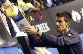 Tanpa Berpeluh, Djokovic Lolos ke Semifinal Tenis Madrid Terbuka