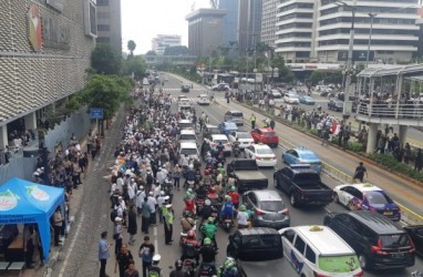 Polri Bantah Intel Beri Makanan Beracun di Tas Merah saat Pendukung Prabowo Demo di Bawaslu