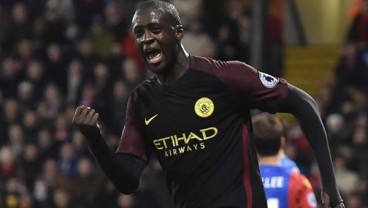 Yaya Toure Tegaskan Masih Sanggup Bersaing di Lapangan