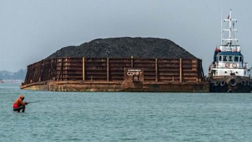Minyak Terseret Pembalasan Tarif Dagang China, Harga Batu Bara Tambah Lesu 