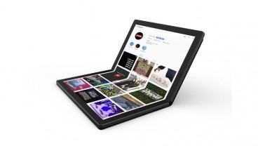 Penampakan Laptop Layar Lipat Lenovo