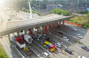 Lalu Lintas Mudik via Tol Tangerang-Merak Diprediksi Naik 15 Persen