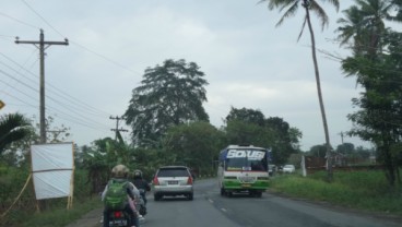 Aspal di Jalan Lintas Tengah Sumatra Masih Ada Yang Terkelupas