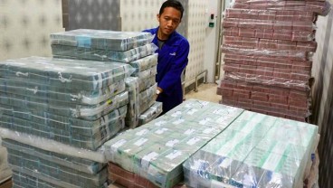 Rupiah Bergerak Tipis di Pasar Spot, Kurs Jisdor Melemah ke Level Rp14.478 