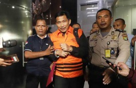 Kasus Suap Sewa Kapal : Sekretaris Bowo Sidik Pangarso Diperiksa KPK