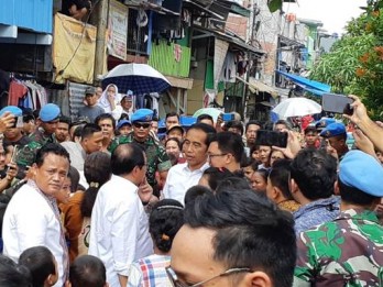 Menanti Saat-Saat Deklarasi Kemenangan Jokowi dari Kampung Deret Jakarta