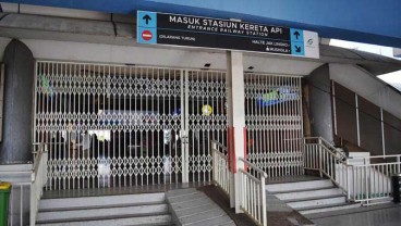 AKSI 22 MEI: Stasiun Tanah Abang Ditutup