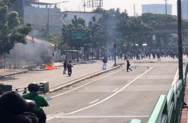 Demo 22 Mei : Sita Ambulans Berisi Batu dan Amplop, Polisi Duga Massa Bayaran Sengaja Rusuh