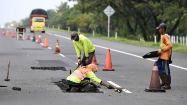 Jelang Mudik, Kediri Perbaiki dan Perlebar Jalan