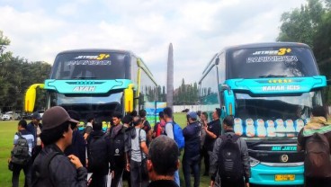 10 Jam Ditahan, Massa Aksi 22 Mei Dipulangkan ke Surabaya