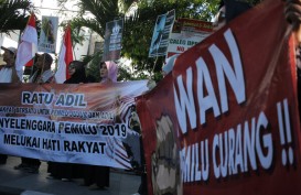 Aksi 22 Mei di Surabaya Diwarnai Demo di KPU