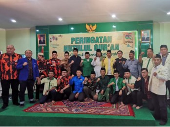 Redam Konflik, Ormas Pemuda Siap Pertemukan Jokowi dan Prabowo