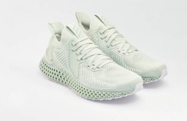 Sepatu Lari Adidas Kombinasi Teknologi Silicon Valley
