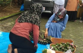 Pemkab Lutra Gandeng Bulog Gelar Pasar Murah Ramadan