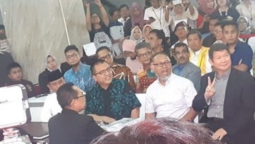 Prabowo-Sandi Daftar Gugatan Hasil Pilpres di Menit Akhir