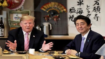 Trump dan Shinzo Abe Mulai Pembicaraan Hari Ini