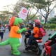 Bagi-bagi Takjil Ala Harris Hotel Sentraland Semarang