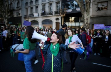 Demi Tekan Kematian Ibu, Kelompok Feminis Argentina Minta Legalisasi Aborsi