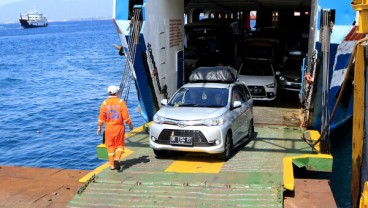 Sebagian Penyeberangan ASDP Cabang Kupang Dibatalkan Akibat Cuaca