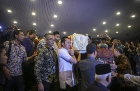 Ketum Pertama Partai Demokrat ke Cikeas, Bupati Cellica Juga