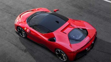 Gunakan Mesin Hibrida, Ferrari Siap Melesat 340 Km per Jam