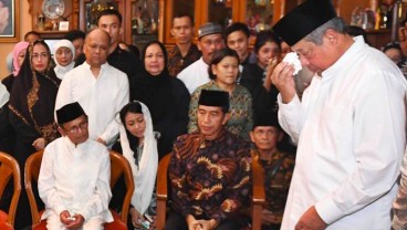 Pemakaman Ani Yudhoyono : Keluarga dan Tamu Negara Mulai Penuhi TMP Kalibata