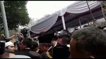 Ani Yudhoyono Wafat, Warga Berebut Sampaikan Belasungkawa kepada SBY