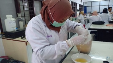 Mahasiswa UMM Temukan Gel Anti Aging dari Kulit Semangka