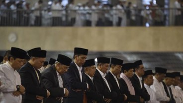 Lebaran 2019, Jokowi Salat Id di Istiqlal, Bima Arya di Kebun Raya