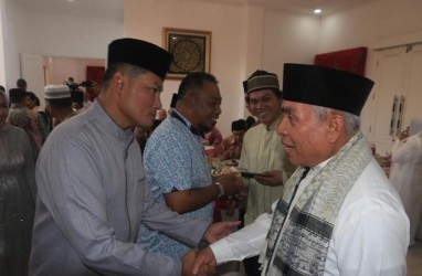 Isran Noor Dua Kali Gelar Open House