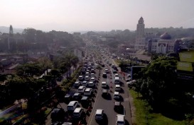 Jalur Puncak Bogor Berlaku Satu Arah Hingga 9 Juni