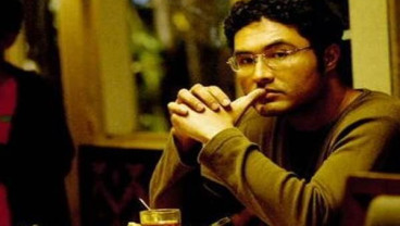Surya Saputra Bersyukur Memainkan Peran Ustaz