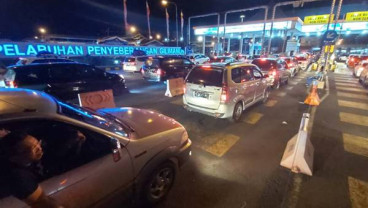 JELAJAH LEBARAN JAWA BALI 2019 : H+1 Lebaran, Pelabuhan Gilimanuk Mulai Padat