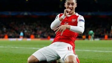 Ozil Bakal Tanggung Biaya Operasi 1.000 Anak