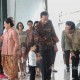 Lebaran Idulfitri : Presiden Jokowi Bersama Istri dan Cucu Menemui Sultan HB X