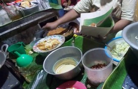 JELAJAH LEBARAN JAWA-BALI 2019: Tepo Tahu, Kuliner Malam Kota Ngawi