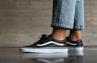 3 Alasan Mengapa Vans Old Skool Classic Sangat Populer di Kalangan Pencinta Sneakers