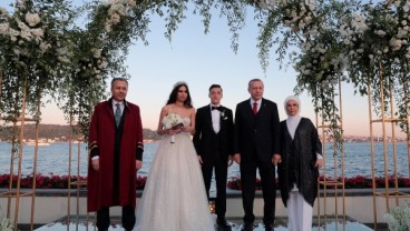 Mesut Ozil Menikah, Presiden Erdogan Jadi Pendamping Pengantin Pria