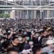 Demonstran Lumpuhkan Pusat Keuangan Hong Kong